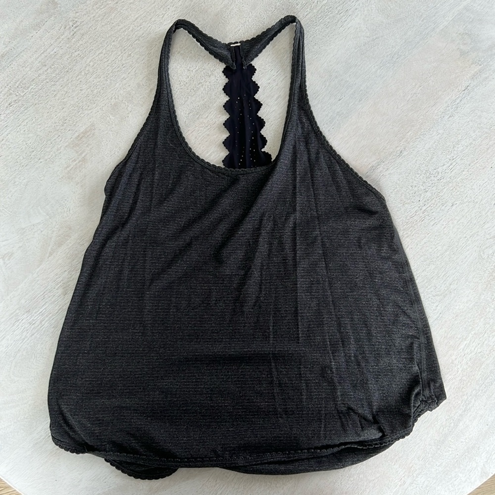 Lululemon tank top